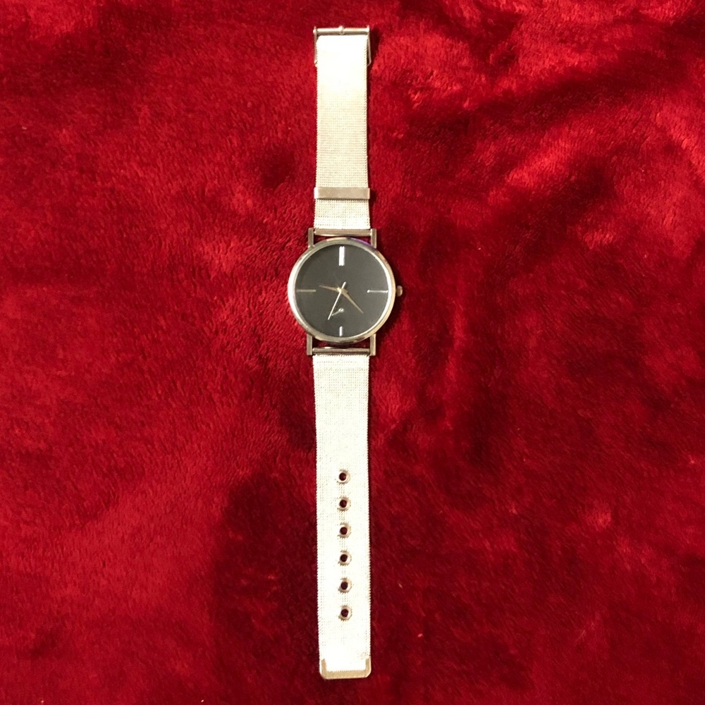Watch - Picture 2 of 2